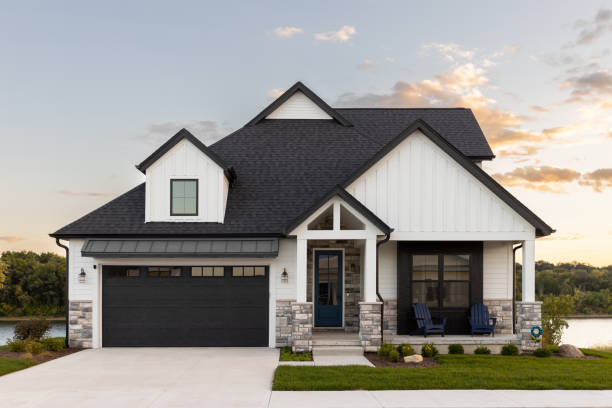 Best Commercial Roofing Services  in Ash Grove, MO